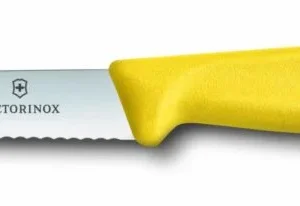 סכין ירקות שפיץ משונן ויקטורינוקס צהוב