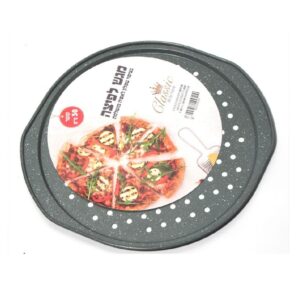 מגש מחורר לפיצה