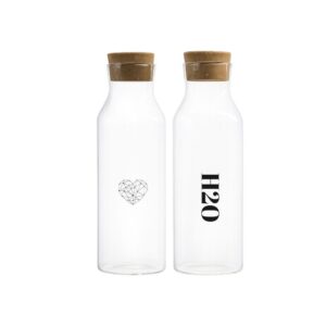 בקבוק זכוכית עם שעם מעוצב